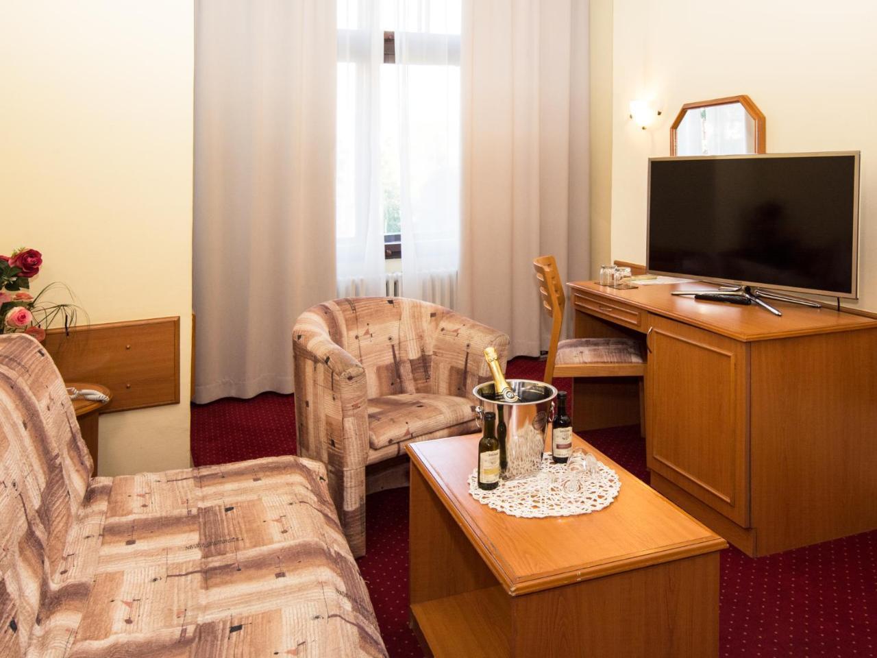 Hotel Kasina 베오그라드 외부 사진